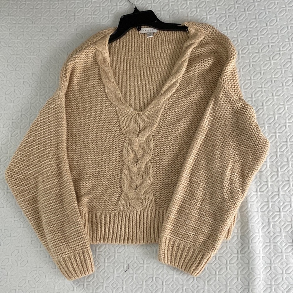 TOPSHOP Beige Sweater!